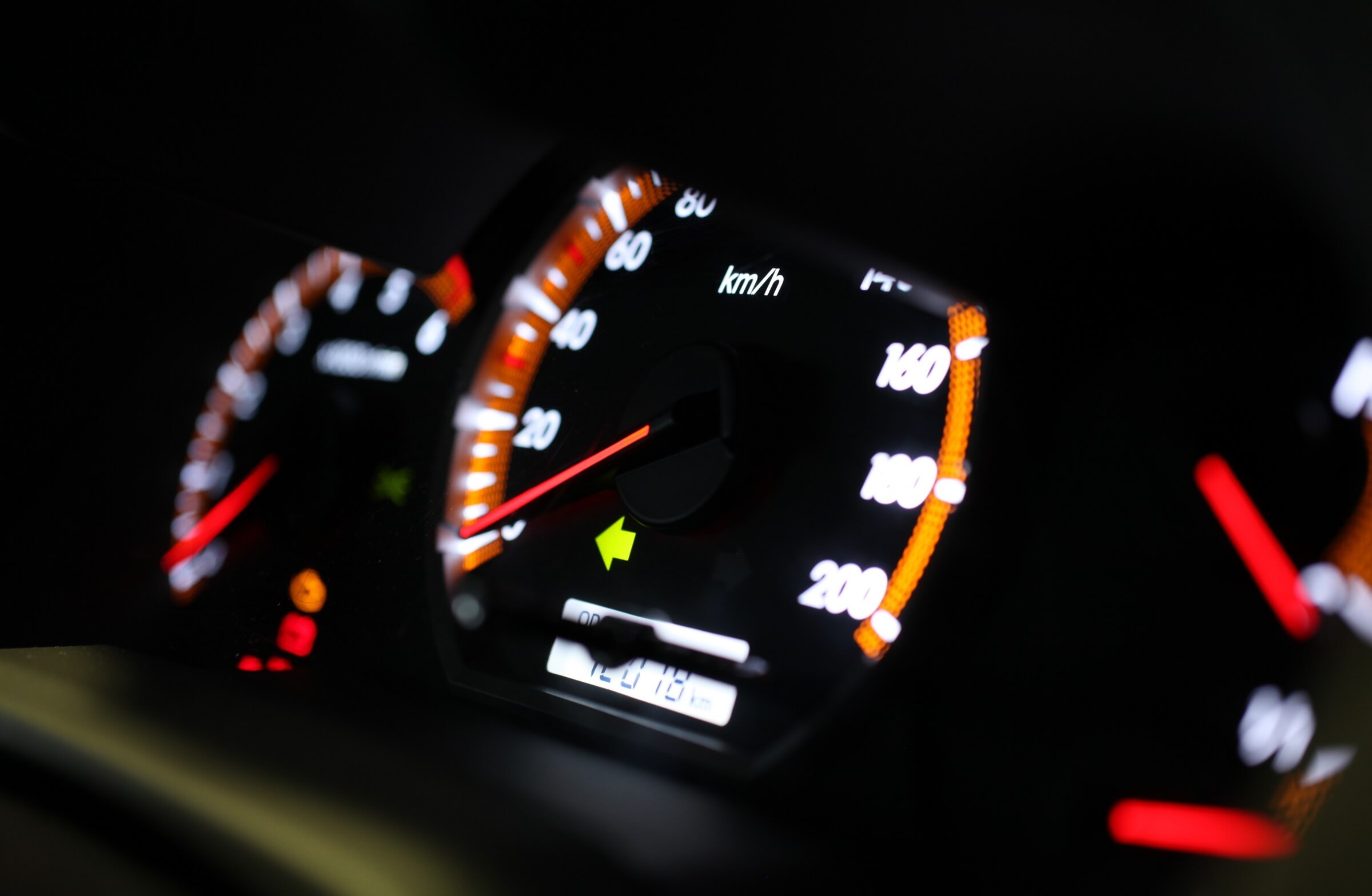 "Bild Tachometer-A.JPG"